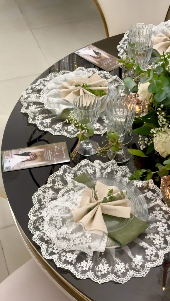 طراحی میزهای مراسم عقد و عروسی توسط تشریفات عرفانی قزوین