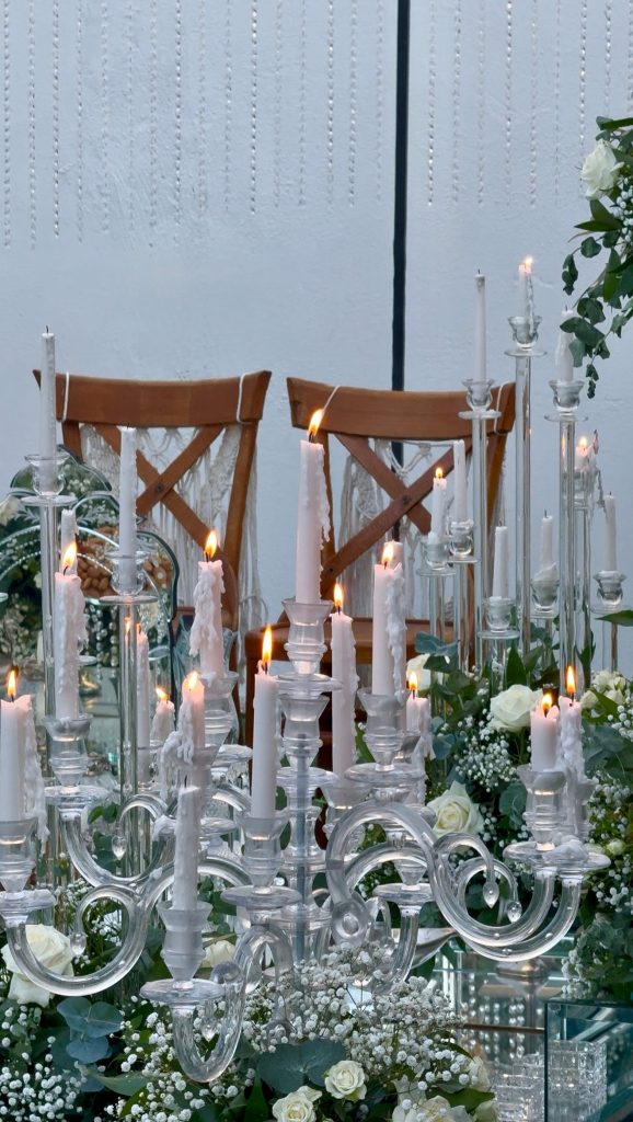 شمع آرایی و دیزاین مجالس عقد و عروسی توسط تشریفات عرفانی قزوین